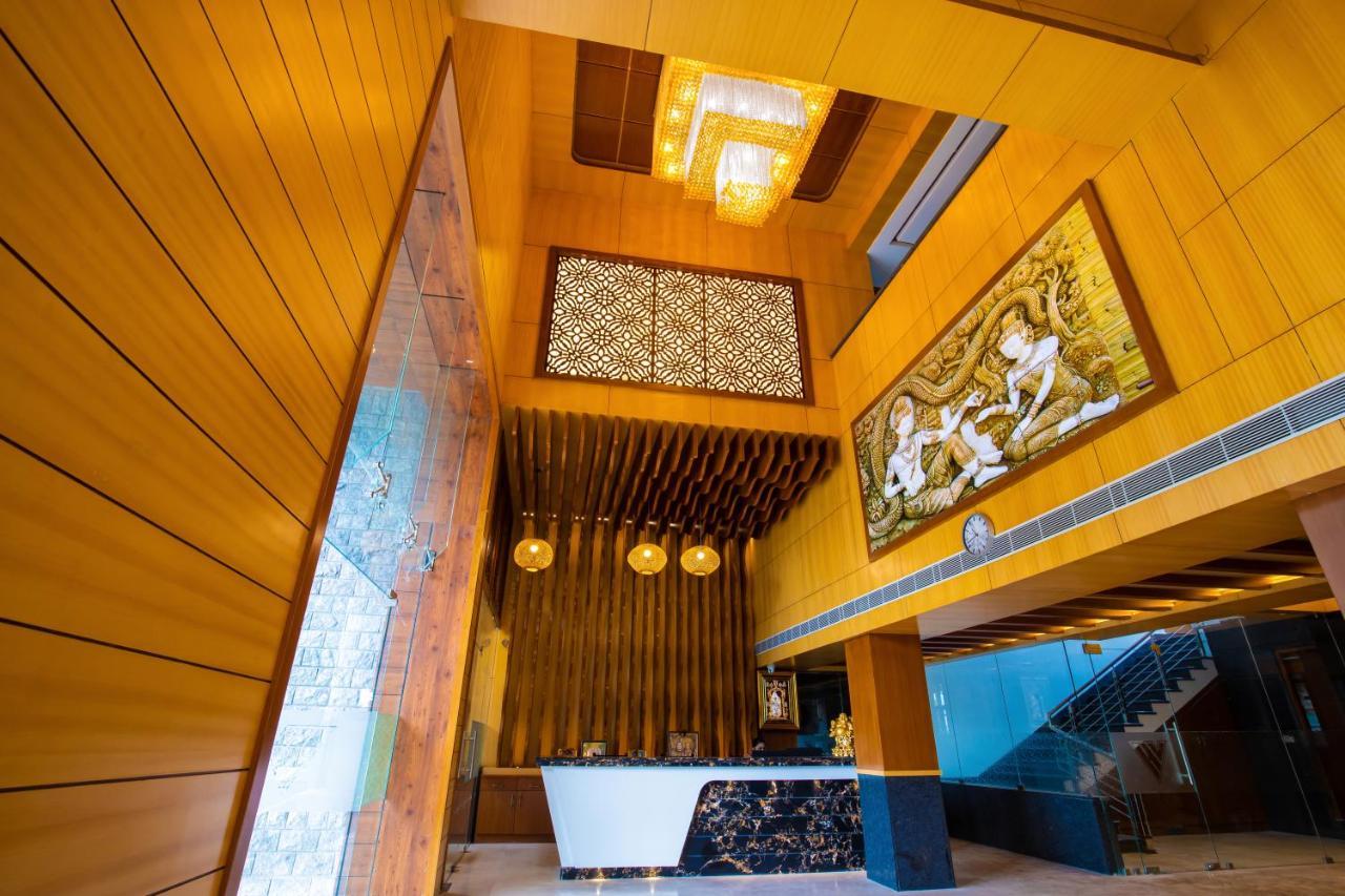 Hotel Vijayarani Tiruchirappalli ภายนอก รูปภาพ