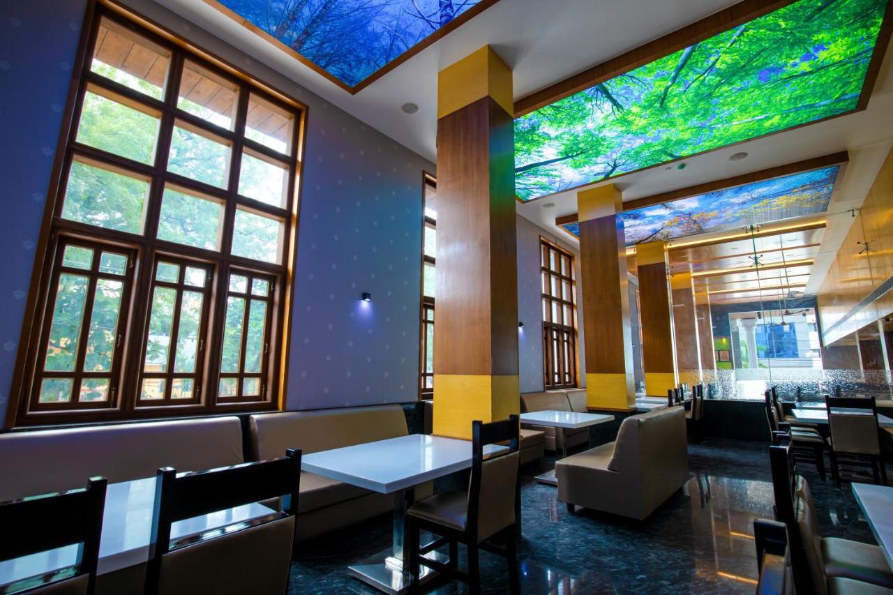 Hotel Vijayarani Tiruchirappalli ภายนอก รูปภาพ